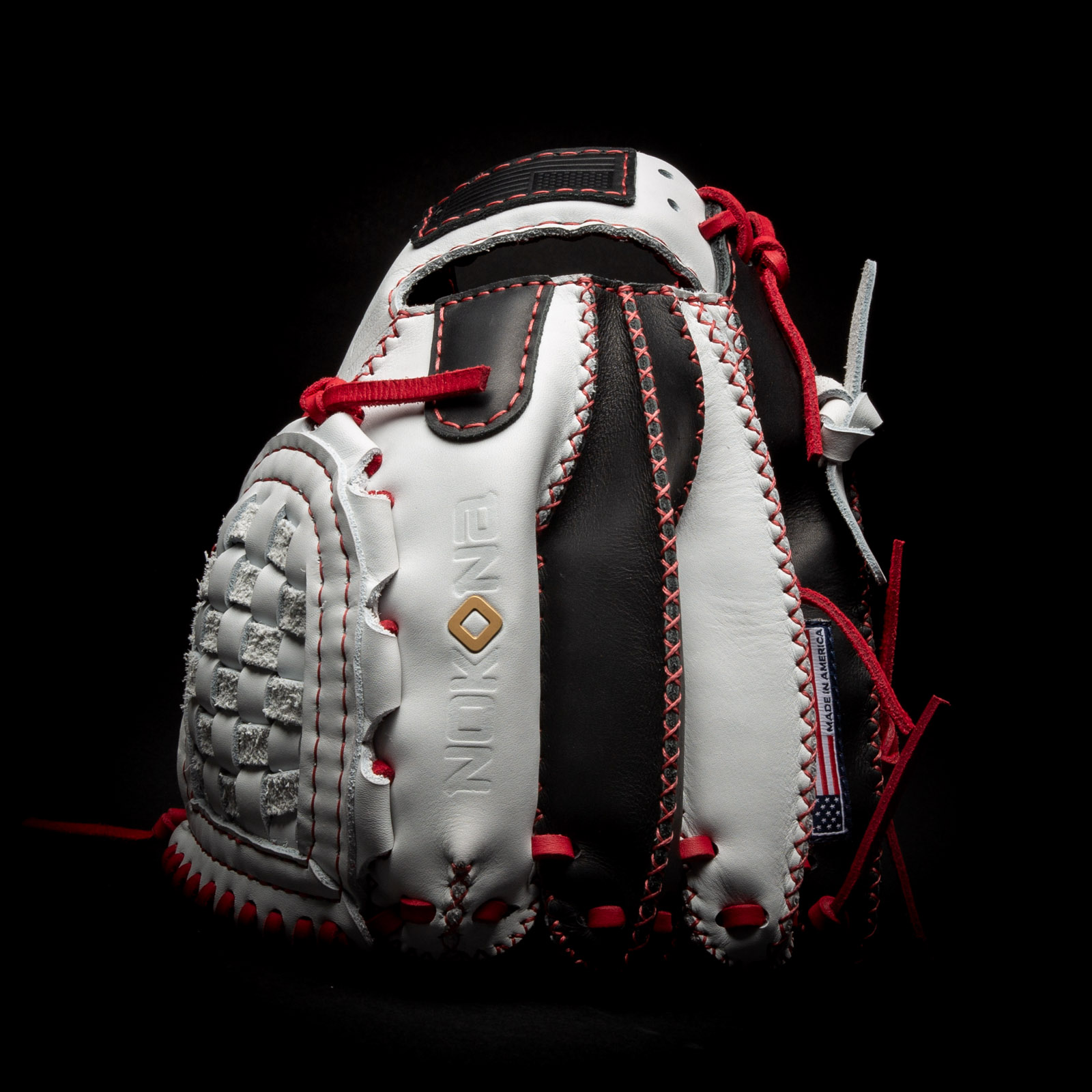 EdgeX™ Gamester 12" Pitchers Glove Nokona Ballgloves