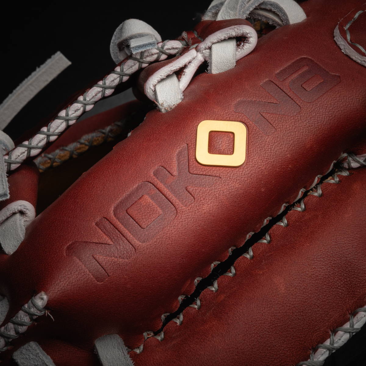 EdgeX™ Iron Man 10.5" Youth Glove Nokona Ballgloves