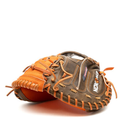 Hunting Season HS-EP3350 33.5″ Closed Web Catcher Mitt