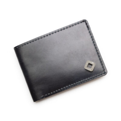 Diamonds on the Diamond Bifold