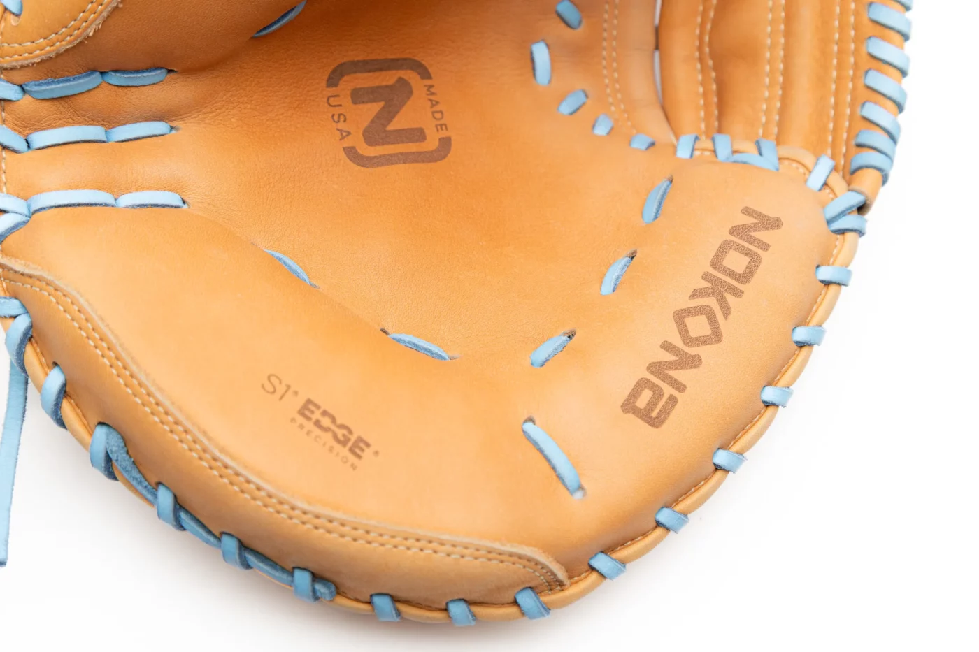 S1-EP2 Tan & Columbia 32