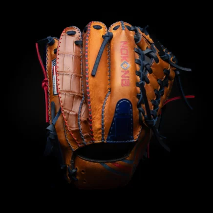 Ballgloves - Nokona Ballgloves