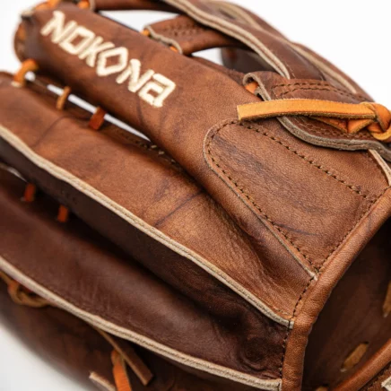 Walnut™ EP - Nokona Ballgloves