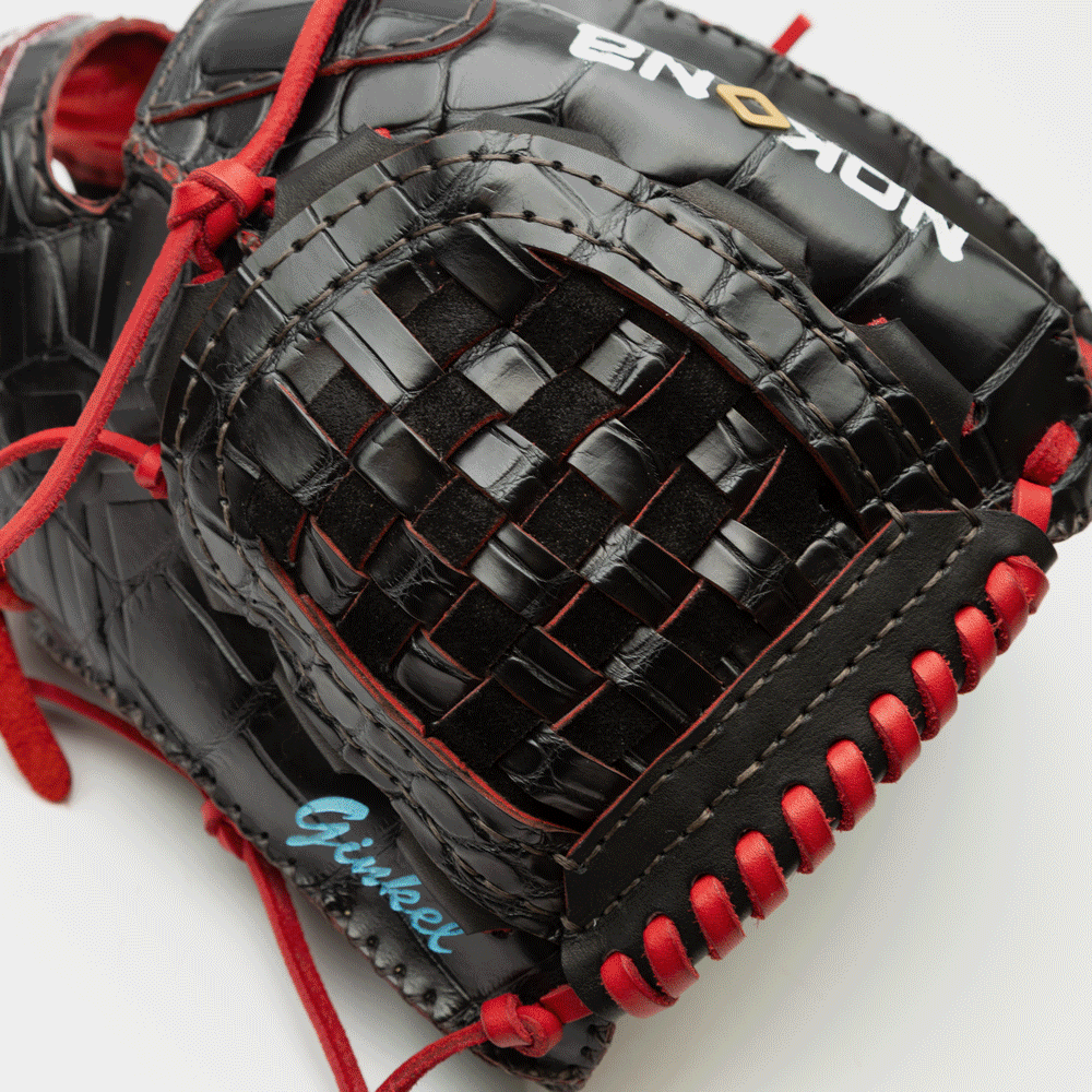 Showgloves