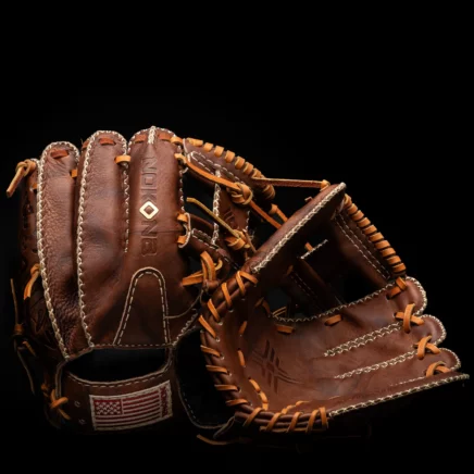 Walnut™ EP - Nokona Ballgloves