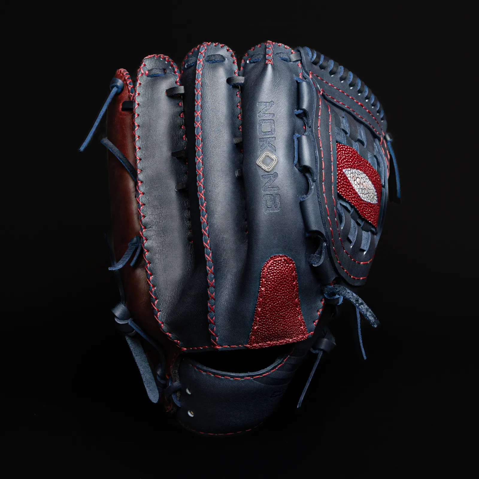 かのな CalfSKN™ - Nokona Ballgloves
